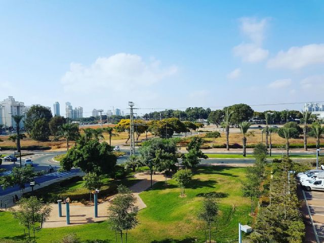 נוף מהדירה
