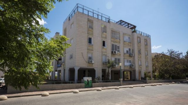בניין