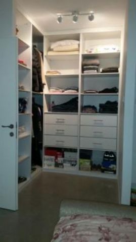 Walk in closet