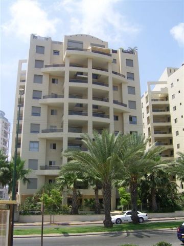 בניין
