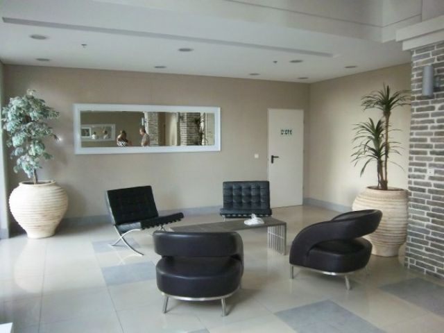 לובי הבניין