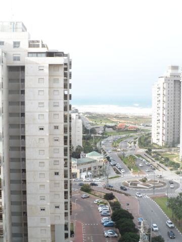 נוף לים מהדירה